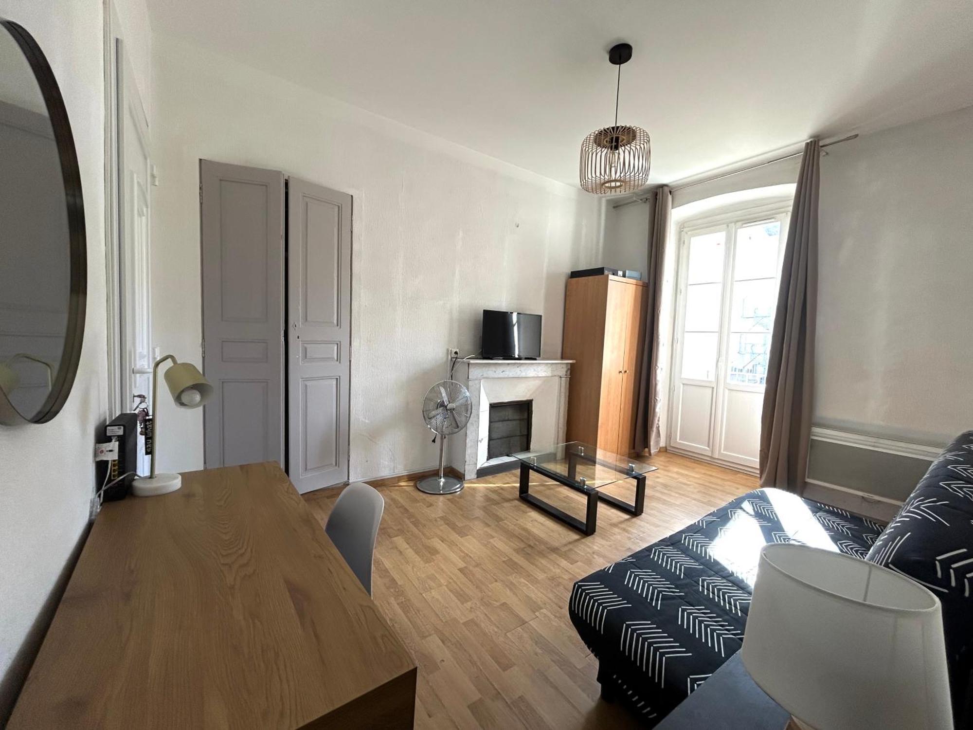 Charmant T1 Plein Centre Corte Au 13 Cours Paoli Wifi Gratuit Calme Lumineux Exterior photo